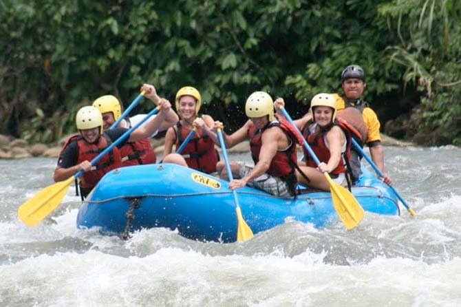 Manuel Antonio Costa Rica activities - White Water Rafting